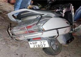 Accident In Himachal: अनियंत्रित होकर पेड़ से टकराई स्कूटी! युवक की मौत, दूसरा घायल