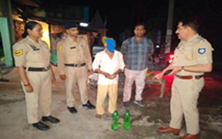 Paonta Sahib: सिरमौर पुलिस की शराब तस्करों पर कार्रवाई! दो काबू