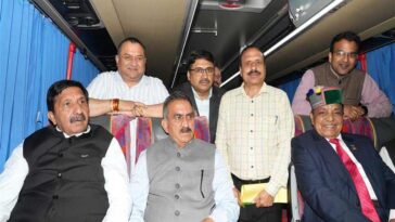 CM Sukhu: हिमाचल को मिली 24 नई वोल्वो बसे! सीएम ने झण्डी दिखाकर किया रवाना