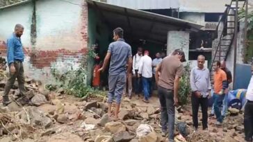 Sirmour News: नाहन बिरोजा फैक्ट्री में मूसलाधार बारिश से तबाही! पानी और मलबा घुसा, भारी नुकसान