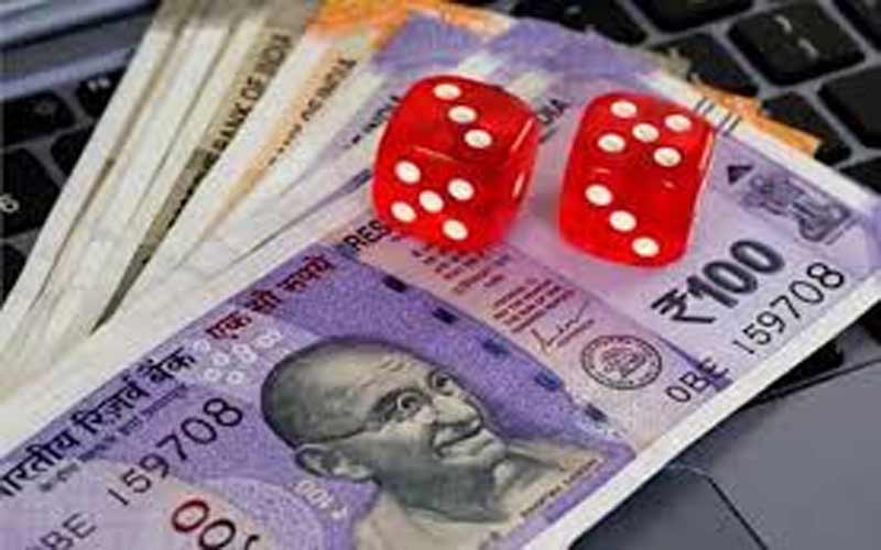 Sirmour News: सरेआम दड़ा-सट्टा लगाते पकड़ा व्यक्ति! नकदी भी बरामद