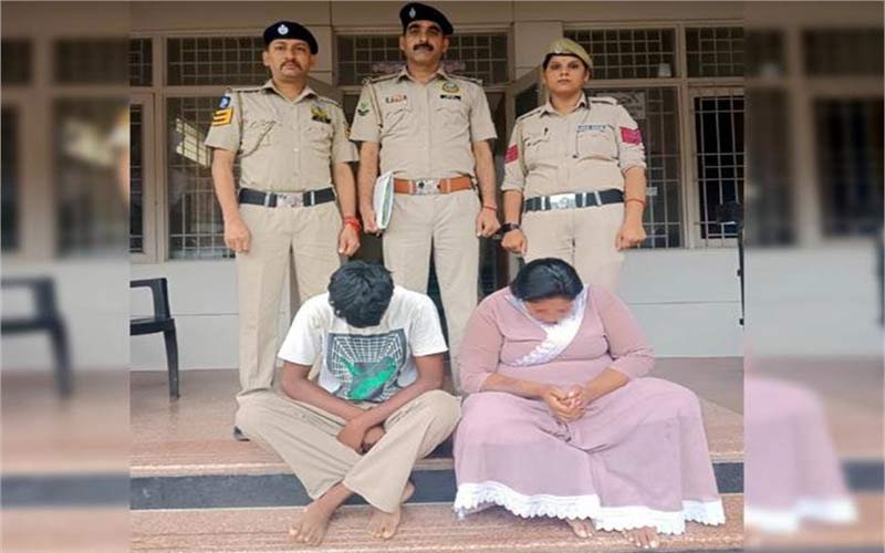 Himachal Crime News: हिमाचल में पकड़ी 23.81 ग्राम हेरोइन! बाइक पर जा रहे महिला सहित युवक अरेस्ट