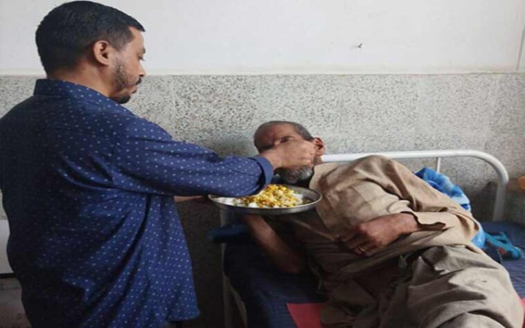 Himachal News Update: 70 वर्षीय लाचार बुजुर्ग को सम्मान योजना से मिला उपचार और देखभाल का संबल