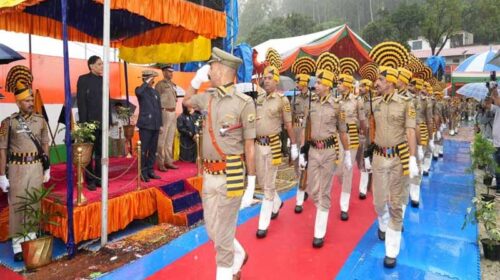 HP News: हिमाचल में भरें जाएंगे हज़ारों पद! शिक्षकों की सेवानिवृत्ति नहीं होगी, आपदा राहत के लिए 100 करोड़ की घोषणा HP News: हिमाचल में भरें जाएंगे हज़ारों पद! शिक्षकों की सेवानिवृत्ति नहीं होगी, आपदा राहत के लिए 100 करोड़ की घोषणा