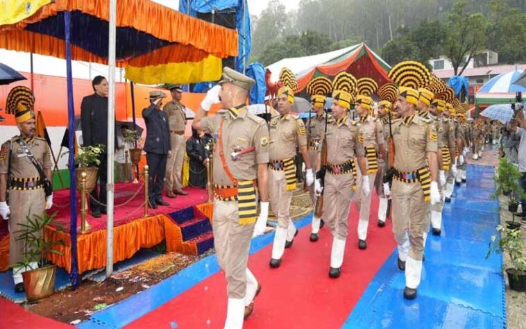 HP News: हिमाचल में भरें जाएंगे हज़ारों पद! शिक्षकों की सेवानिवृत्ति नहीं होगी, आपदा राहत के लिए 100 करोड़ की घोषणा