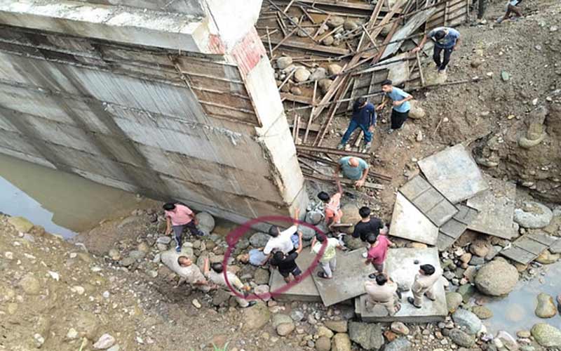 Himachal News Alert: घर जा रहे व्यक्ति के साथ दर्दनाक हादसा! पुलिया से नीचे गिरा, गई जान