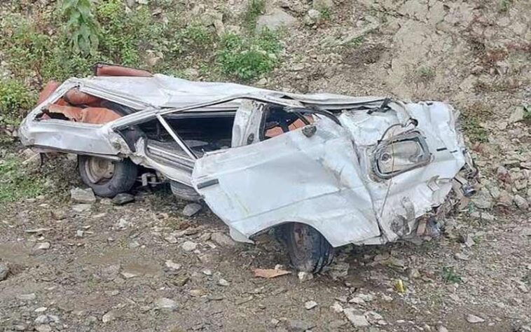 दुखद: दुकान बंद कर घर लौट रहे दर्जी के साथ हादसा! वैन के खाई में गिरने से गई जान दुखद: दुकान बंद कर घर लौट रहे दर्जी के साथ हादसा! वैन के खाई में गिरने से गई जान