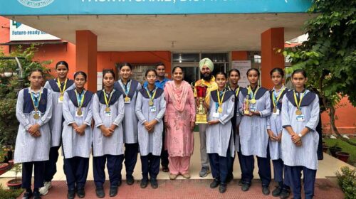 Paonta Sahib: क्लस्टर 16 बास्केटबॉल टूर्नामेंट में GNMPS की अंडर-17 गर्ल्स टीम का सर्वश्रेष्ठ प्रदर्शन! रचा नया इतिहास Paonta Sahib: क्लस्टर 16 बास्केटबॉल टूर्नामेंट में GNMPS की अंडर-17 गर्ल्स टीम का सर्वश्रेष्ठ प्रदर्शन! रचा नया इतिहास