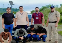 Himachal Crime News: पंजाब नंबर की गाड़ी से चरस की बड़ी खेप बरामद! चार तस्कर काबू