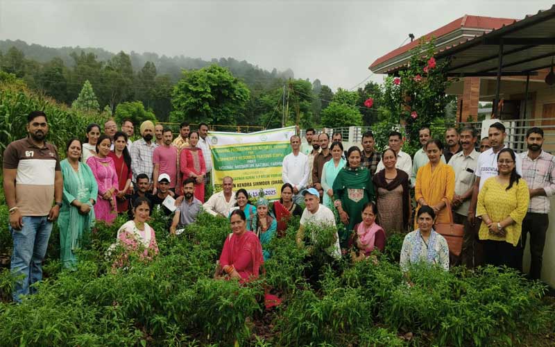 Sirmour News: कृषि विज्ञान केंद्र सिरमौर में सीआरपी के लिए आयोजित प्राकृतिक खेती प्रशिक्षण शिविर का समापन