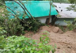 Himachal News Alert: इस मानसून सीजन में जिला को 217 करोड़ का नुकसान! 65 मकान ध्वस्त