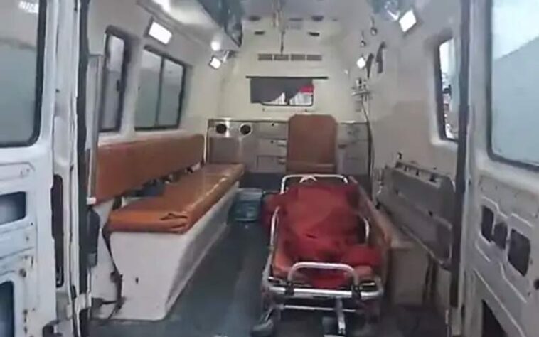 Himachal Crime News: पिकअप में सो रहे युवक से पहले मांगे पैसे! फिर कर दिया चाकू से जानलेवा हमला Himachal Crime News: पिकअप में सो रहे युवक से पहले मांगे पैसे! फिर कर दिया चाकू से जानलेवा हमला