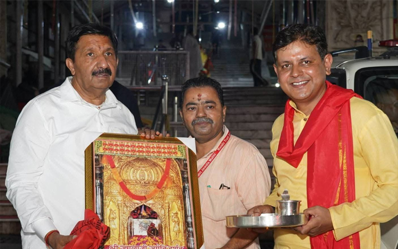 HP News: उप मुख्यमंत्री मुकेश अग्निहोत्री ने ज्वाला माता मंदिर में नवाया शीश! बोले- 100 करोड़ से होगा मंदिर का सौंदर्यीकरण