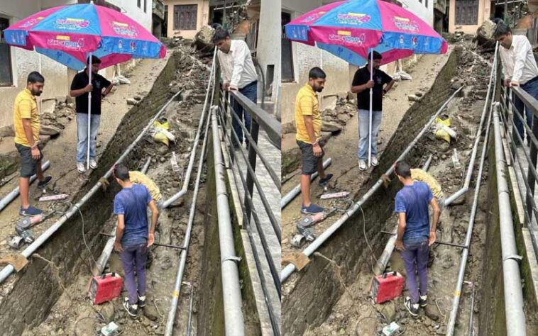 HP News: जिला प्रशासन राहत और बहाली कार्यों में जुटा! भारी बारिश से 331 सड़कें और 657 ट्रांसफार्मर ठप HP News: जिला प्रशासन राहत और बहाली कार्यों में जुटा! भारी बारिश से 331 सड़कें और 657 ट्रांसफार्मर ठप