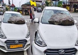 Himachal News Alert: पहाड़ी दरकने से चलती गाड़ी और टैक्सी पर गिरा पत्थर! बाल-बाल बची जान