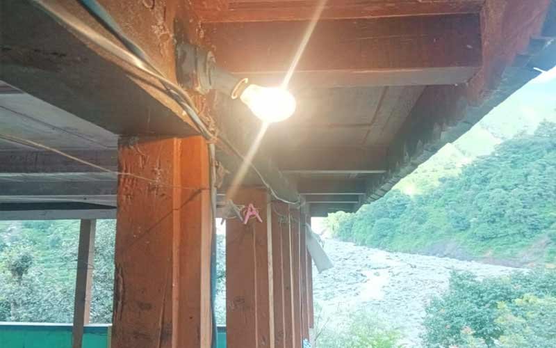 HP News: सराज के सभी गांवों में बिजली बहाल! हर घर तक पहुंचा पानी, 3.68 करोड़ की राहत राशि सीधे खातों में