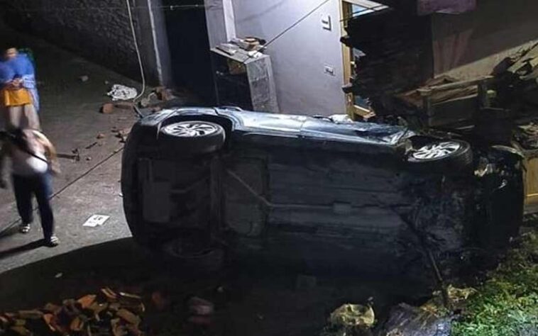 हिमाचल में दर्दनाक हादसा: तेज रफ्तार गाड़ी का कहर! बेकाबू होकर छत पर गिरी, युवक की मौत