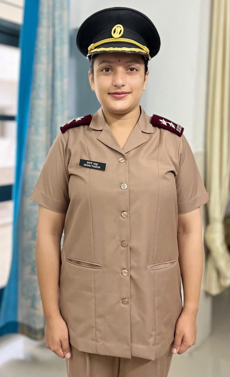 Sirmour News: माता पद्मावती कॉलेज की पूर्व छात्रा इशानी बनी लेफ्टिनेंट! अंबाला स्टेशन पर तैनात