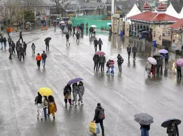HP Weather: हिमाचल के कई जिलों में एक हफ्ते तक बारिश की चेतावनी! येलो अलर्ट जारी