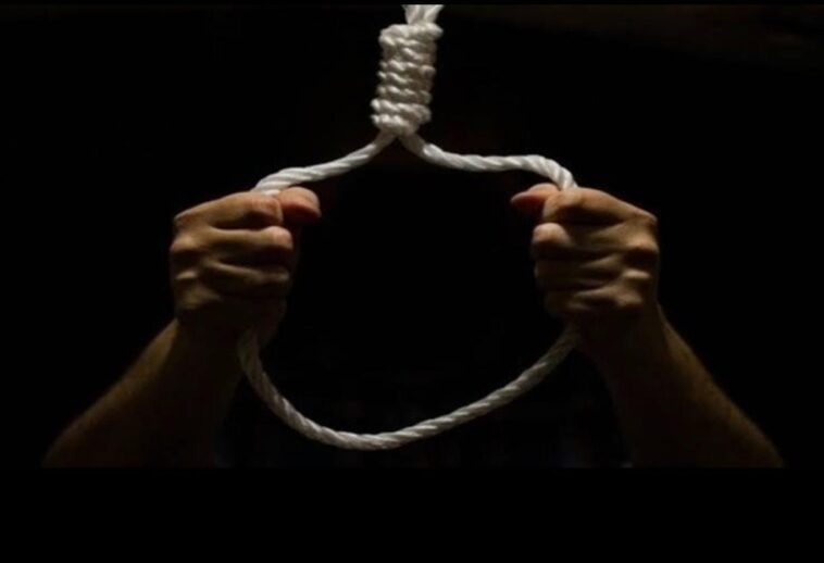 Himachal News Alert: सर्किट हाउस के हेल्पर ने लगाया फंदा! प्रेम प्रसंग माना जा रहा कारण Himachal News Alert: सर्किट हाउस के हेल्पर ने लगाया फंदा! प्रेम प्रसंग माना जा रहा कारण