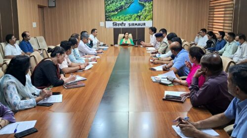 Sirmour News: नाहन चौगान में आयोजित होगा जिला स्तरीय स्वतंत्रता दिवस Sirmour News: नाहन चौगान में आयोजित होगा जिला स्तरीय स्वतंत्रता दिवस