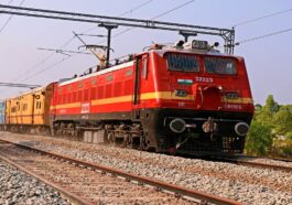 Railway Recruitment: 10वीं पास युवाओं के लिए रेलवे में 2418 पदों पर निकली भर्ती! मेरिट बेसिस पर होगा सिलेक्शन