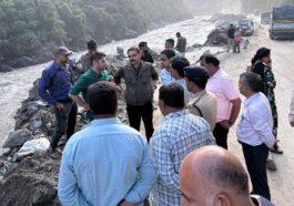 Himachal Latest News: मंडी से कुल्लू एनएच-03 पर वाहनों की आवाजाही शुरू! वाया कमांद भी भेजे जा रहे छोटे वाहन