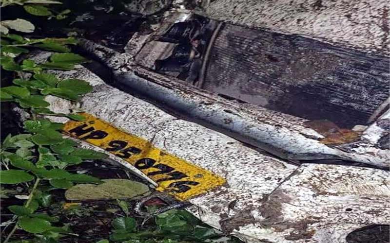 Accident In Himachal: खाई में गिरी सेब से लदी पिकअप! दो लोगों की मौत, ड्राइवर सहित दो जख्मी