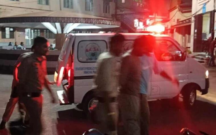 Sirmour News: सेंट्रल जेल नाहन में बंद कैदियों के साथ मारपीट! पुलिस ने तीन का करवाया मेडिकल Sirmour News: सेंट्रल जेल नाहन में बंद कैदियों के साथ मारपीट! पुलिस ने तीन का करवाया मेडिकल