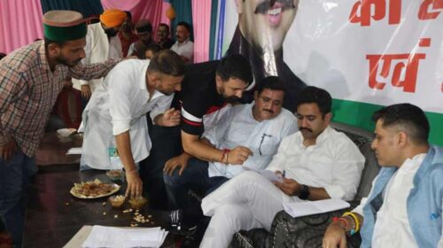 Paonta Sahib: लोक निर्माण मंत्री ने टौंरू सहित आंजभोज क्षेत्र का किया दौरा! भगानी नवघाट से भिमावाला पुल का किया निरीक्षण Paonta Sahib: लोक निर्माण मंत्री ने टौंरू सहित आंजभोज क्षेत्र का किया दौरा! भगानी नवघाट से भिमावाला पुल का किया निरीक्षण