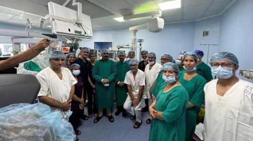 Robotic Surgery: एआईएमएसएस चमियाना में तीन घंटे चली रोबोटिक सर्जरी! मरीज को 3 से 4 दिनों में मिलेगा डिस्चार्ज Robotic Surgery: एआईएमएसएस चमियाना में तीन घंटे चली रोबोटिक सर्जरी! मरीज को 3 से 4 दिनों में मिलेगा डिस्चार्ज