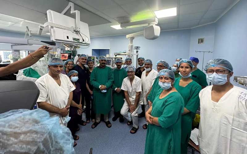 Robotic Surgery: एआईएमएसएस चमियाना में तीन घंटे चली रोबोटिक सर्जरी! मरीज को 3 से 4 दिनों में मिलेगा डिस्चार्ज