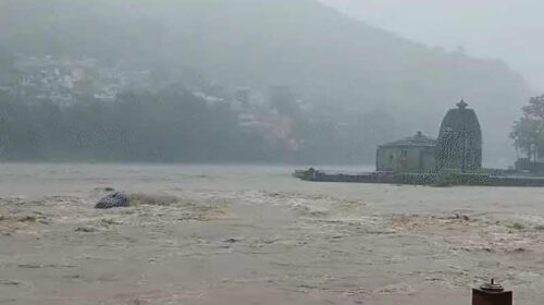 Heavy Rain Alert: हिमाचल में आज भी भारी बारिश की चेतावनी! पांच जिलों में येलो अलर्ट Heavy Rain Alert: हिमाचल में आज भी भारी बारिश की चेतावनी! पांच जिलों में येलो अलर्ट