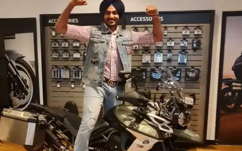 Accident In Himachal: पंजाबी गायक और एक्टर राजवीर जवंदा का निधन! शिमला जाते एक्सीडेंट में हुए थे घायल Accident In Himachal: पंजाबी गायक और एक्टर राजवीर जवंदा का निधन! शिमला जाते एक्सीडेंट में हुए थे घायल