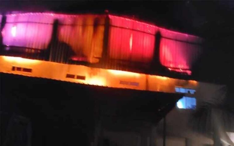 Paonta Sahib: पांवटा की दवा कंपनी में आधी रात को भड़की आग! मौके पर मची अफरा-तफरी, लाखों का नुकसान