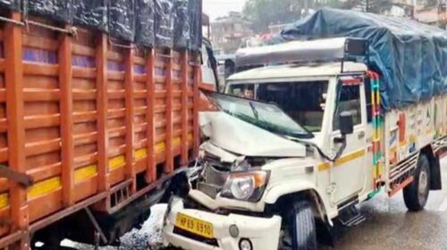 Accident In Himachal: बाईपास पर ट्रक और पिकअप में जोरदार भिड़ंत! दोनों वाहन क्षतिग्रस्त Accident In Himachal: बाईपास पर ट्रक और पिकअप में जोरदार भिड़ंत! दोनों वाहन क्षतिग्रस्त