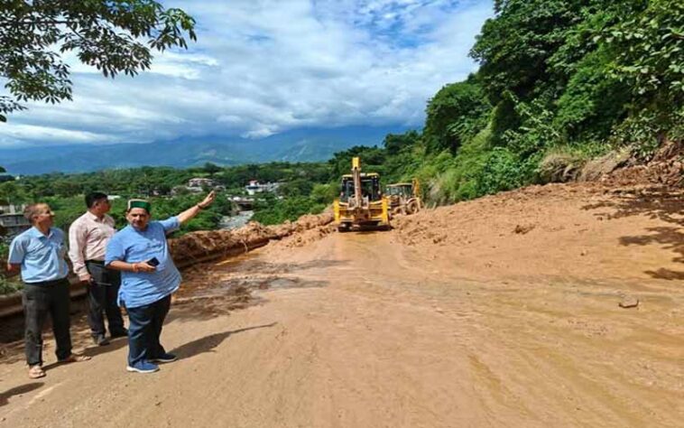 Himachal News Update: भूस्खलन से कांगड़ा एयरपोर्ट को खतरा! सुरक्षा दीवार के कई पिल्लर क्षतिग्रस्त