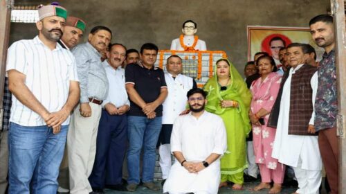 Sirmour News: विधानसभा उपाध्यक्ष ने डॉ. प्रेम सिंह की जयंती व पुण्यतिथि पर किया पौधारोपण! लगाया रक्तदान शिविर