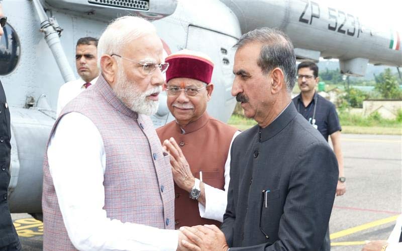 PM Modi: केंद्र से दो प्रतिशत अतिरिक्त उधार सीमा की अनुमति देने का आग्रह! सीएम ने PM के समक्ष उठाए कई मामले