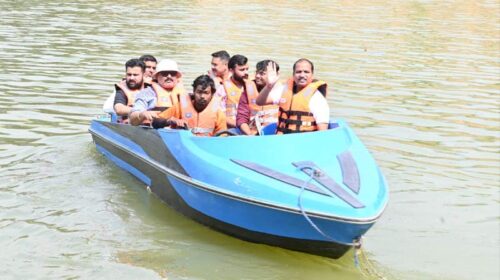 Himachal News Update: गोविंद सागर झील में वॉटर स्पोर्ट्स एक्टिविटीज फिर शुरू Himachal News Update: गोविंद सागर झील में वॉटर स्पोर्ट्स एक्टिविटीज फिर शुरू