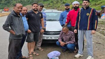 Himachal Crime News: गाड़ी से पकड़ी 2.526 किलोग्राम चरस! तस्कर काबू