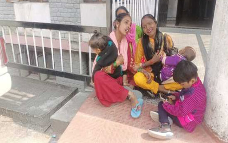 Himachal News Update: हिमाचल में 27 वर्षीय युवक की संदिग्ध मौत! पत्नी ने व्यक्ति पर लगाए गंभीर आरोप Himachal News Update: हिमाचल में 27 वर्षीय युवक की संदिग्ध मौत! पत्नी ने व्यक्ति पर लगाए गंभीर आरोप