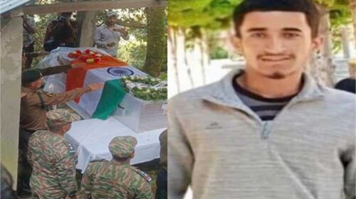 दुखद: डोगरा रेजीमेंट झारखंड में ट्रेनिंग कर रहे 21 वर्षीय जवान की रहस्यमयी मौत! परिजन बेसुध दुखद: डोगरा रेजीमेंट झारखंड में ट्रेनिंग कर रहे 21 वर्षीय जवान की रहस्यमयी मौत! परिजन बेसुध