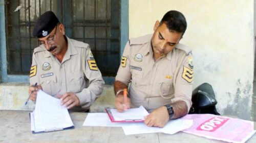 Himachal News Update: जंगल में काम करते पहाड़ी से गिरा पत्थर! चपेट में आया युवक, गई जान Himachal News Update: जंगल में काम करते पहाड़ी से गिरा पत्थर! चपेट में आया युवक, गई जान
