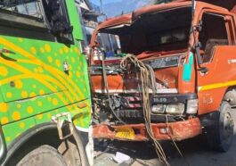 Accident In Himachal: बस और टिप्पर की आमने-सामने जोरदार टक्कर! 6 यात्री घायल, चालक की हालत गंभीर