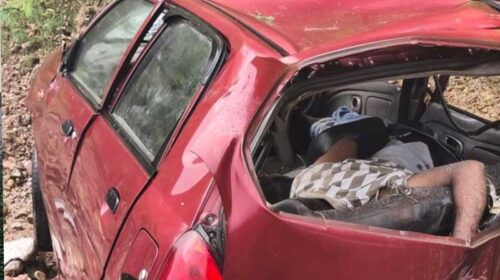 Accident In Himachal: गहरी खाई में लुढ़की कार! युवक की दर्दनाक मौत, बर्तनों की दुकान करता था अनूप Accident In Himachal: गहरी खाई में लुढ़की कार! युवक की दर्दनाक मौत, बर्तनों की दुकान करता था अनूप