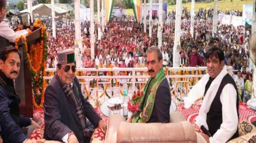 CM Sukhu: मुख्यमंत्री सुक्खू ने भाजपा को घेरा! बोले- एडिशनल बॉरोइंग में लगा रहे अडंगे CM Sukhu: मुख्यमंत्री सुक्खू ने भाजपा को घेरा! बोले- एडिशनल बॉरोइंग में लगा रहे अडंगे