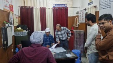 HP News: हिमाचल में यहां बढ़ा डेंगू का प्रकोप! 15 दिनों में आए 16 मामले, डीसी ने दिए सख्त निर्देश