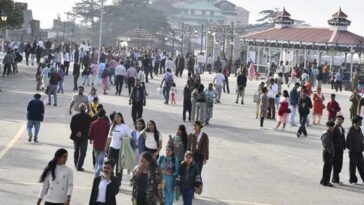 HP Tourism: हिमाचल में बढ़ने लगे सैलानी! कारोबार चमका, यहां 80 से 90 प्रतिशत तक बुकिंग