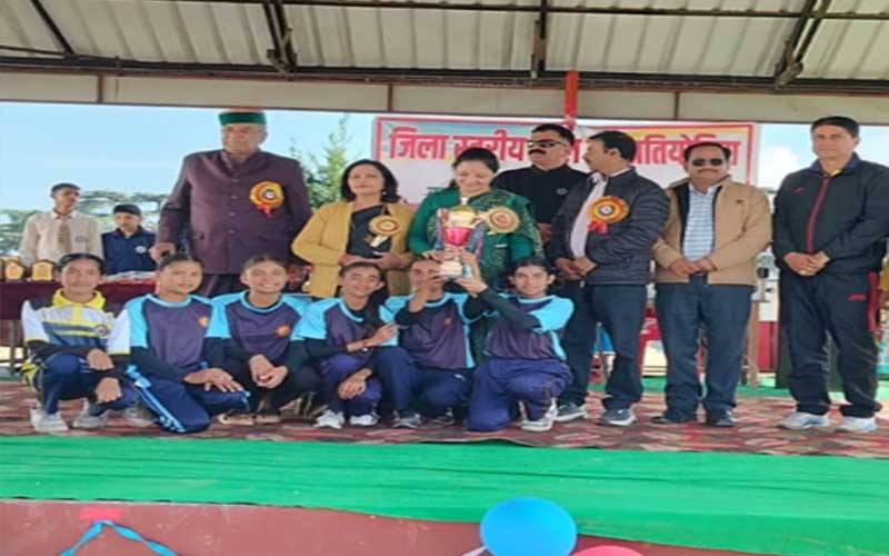 Paonta Sahib: हैंडबॉल सिरमौर के विनर का कोटडी व्यास स्कूल में जोरदार स्वागत